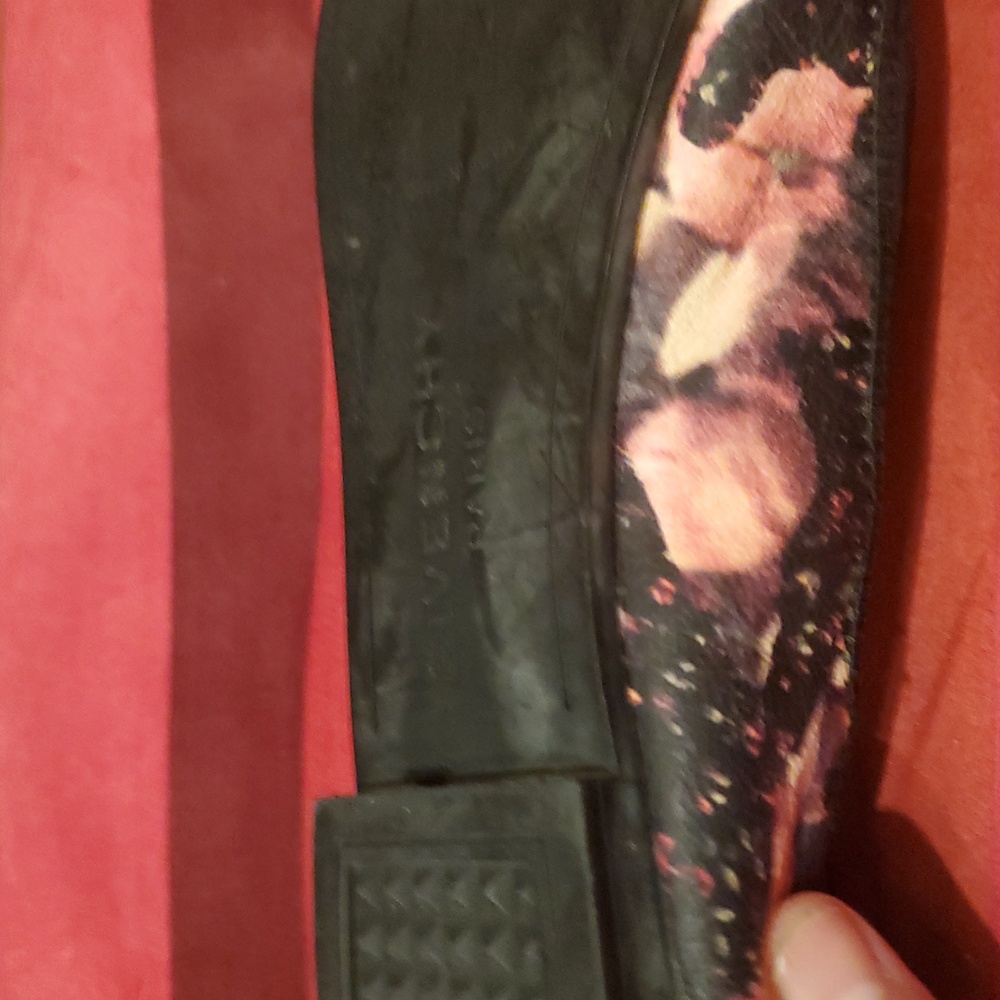 GIVENCHY FLATS SIZE 39 Floral - Black and Pink - Picture 10 of 10